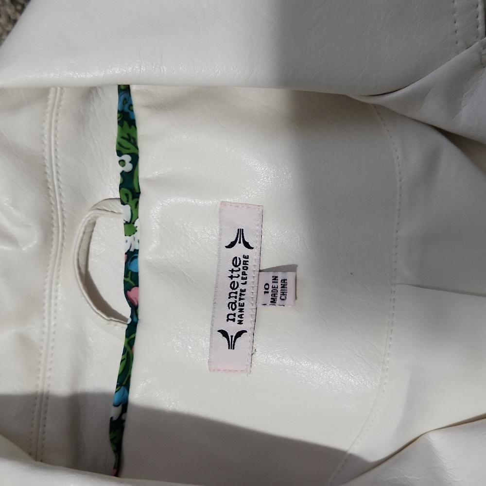 Jacket - Picture 7 of 11